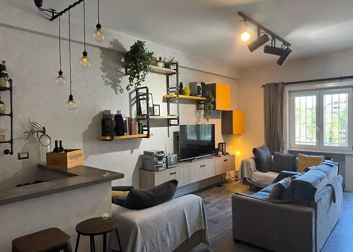 Relax & Explore Stylish In Apartament